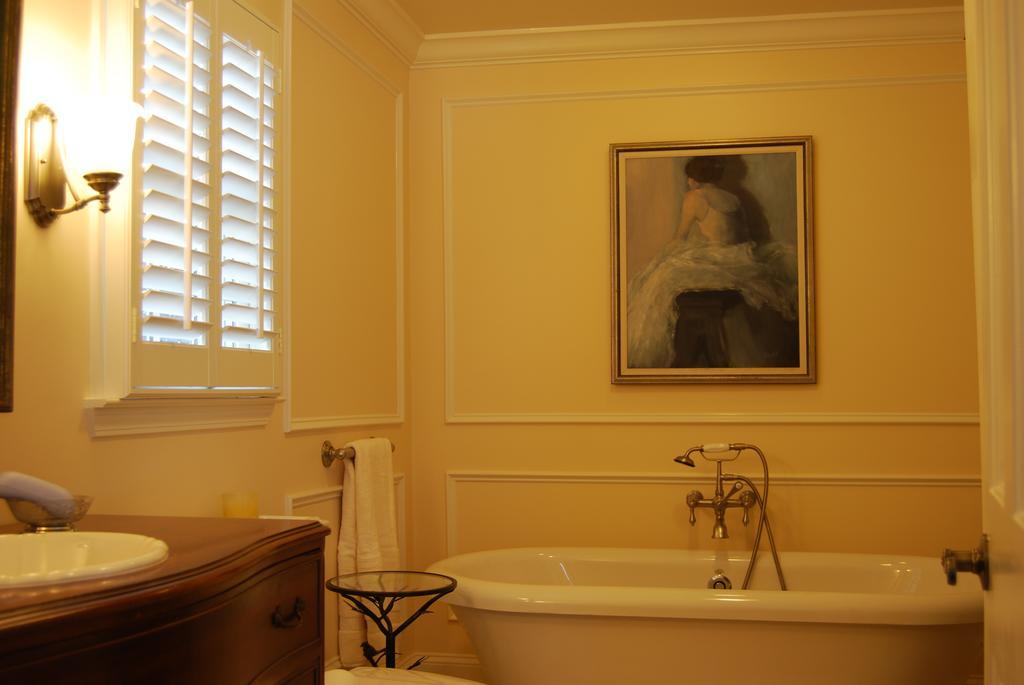The Cottage Bed & Breakfast In Decatur Ga Eksteriør bilde
